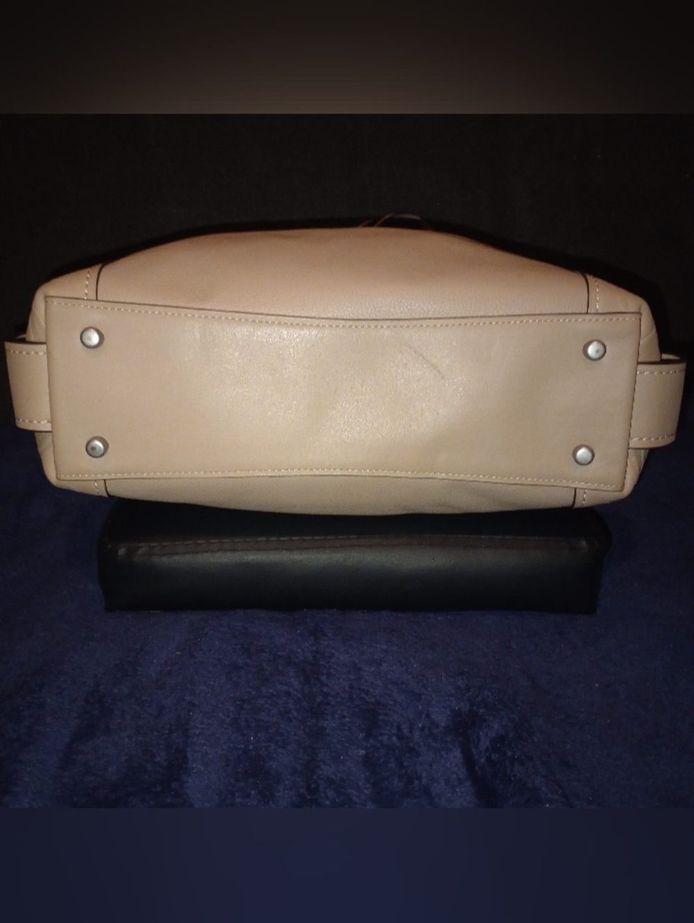EUC Coach Edie Shoulder bag 31 With Tea Rose Tooling - Picture 5 of 12